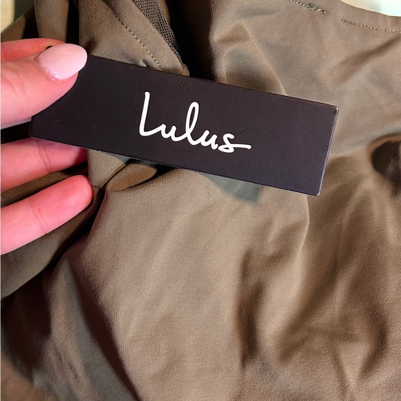Lulu’s Belleza One-Shoulder Bodysuit - Olive Green NWT - Picture 5 of 5